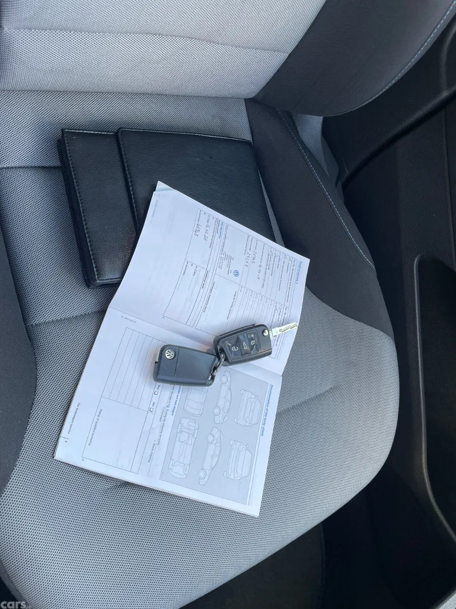 Volkswagen Golf Hatchback, Electric, 2015, Silver