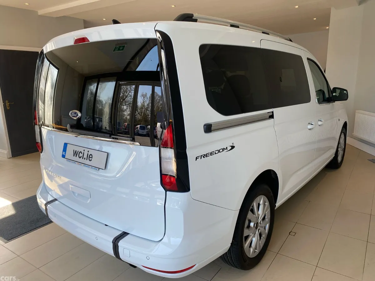 Ford Tourneo Connect MPV, Diesel, 2026, White