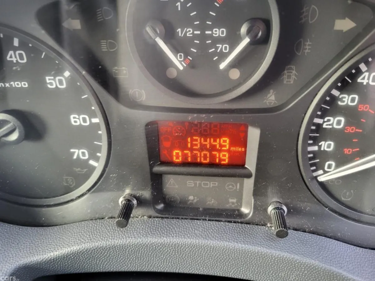 Peugeot Expert MPV, Diesel, 2015, Gold