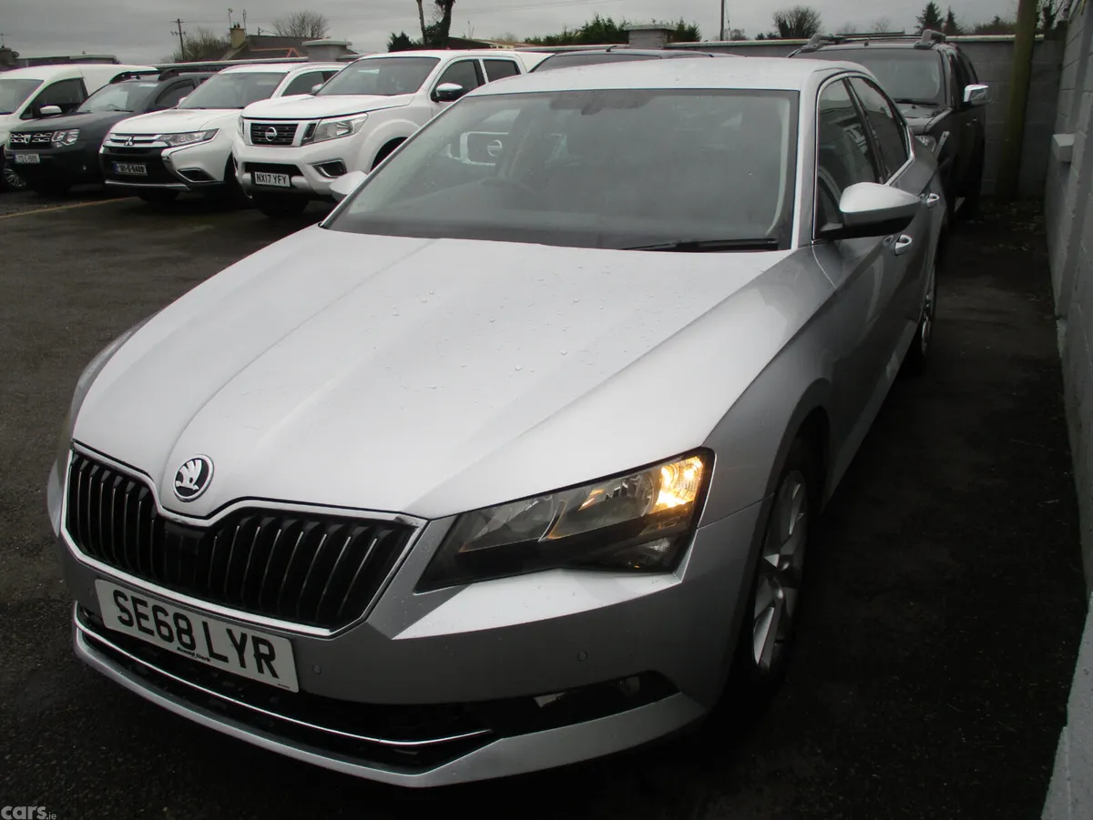 Skoda Superb Hatchback, Diesel, 2019, Silver