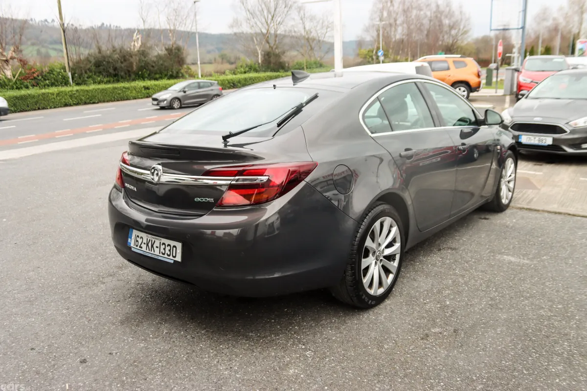 Vauxhall Insignia Hatchback, Diesel, 2016, Grey
