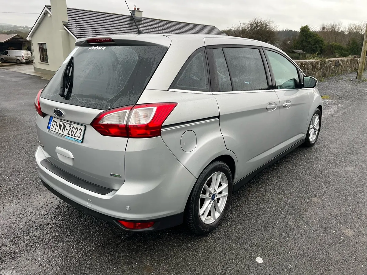 Ford Grand C-Max MPV, Petrol, 2017, Silver