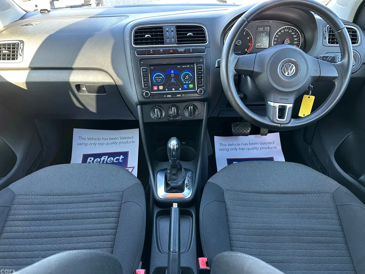 Volkswagen Polo Hatchback, Petrol, 2013, White