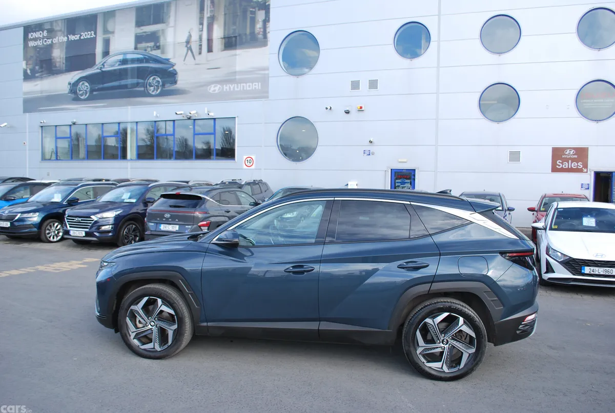 Hyundai Tucson SUV, Petrol Plug-in Hybrid, 2024, Blue