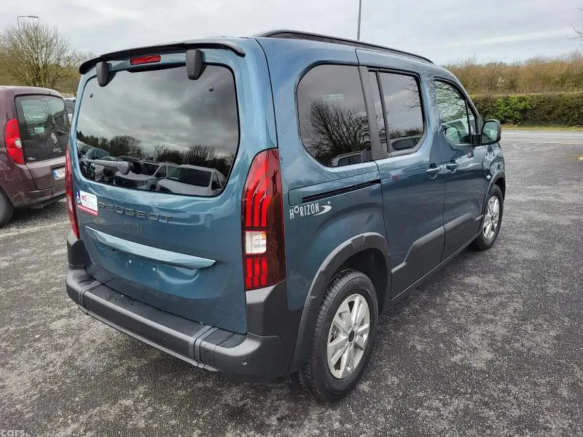 Peugeot Rifter MPV, Diesel, 2026, Blue