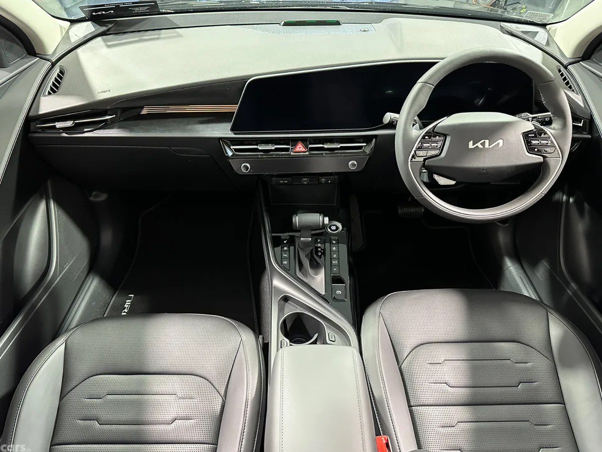 Kia Niro Estate, Petrol Plug-in Hybrid, 2025, Grey