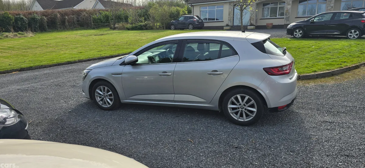 Renault Megane Hatchback, Diesel, 2017, Grey