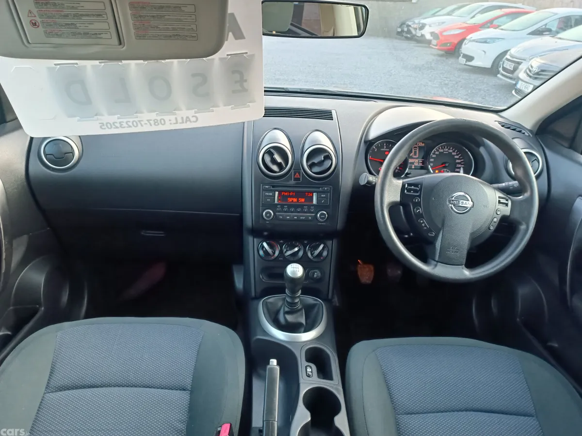 Nissan Qashqai MPV, Diesel, 2013, Brown