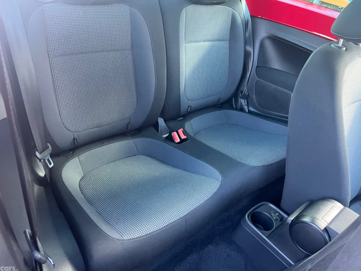 Volkswagen Beetle Hatchback, Petrol, 2015, Red