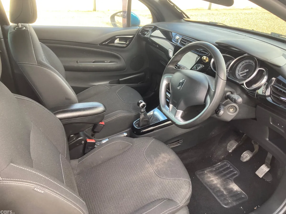 Citroen DS 3 Hatchback, Diesel, 2018, Black