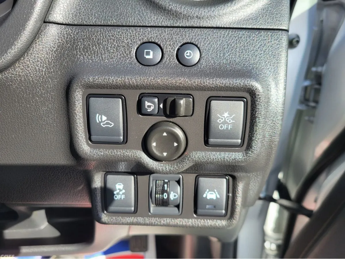 Nissan Note MPV, Petrol Hybrid, 2016, Silver