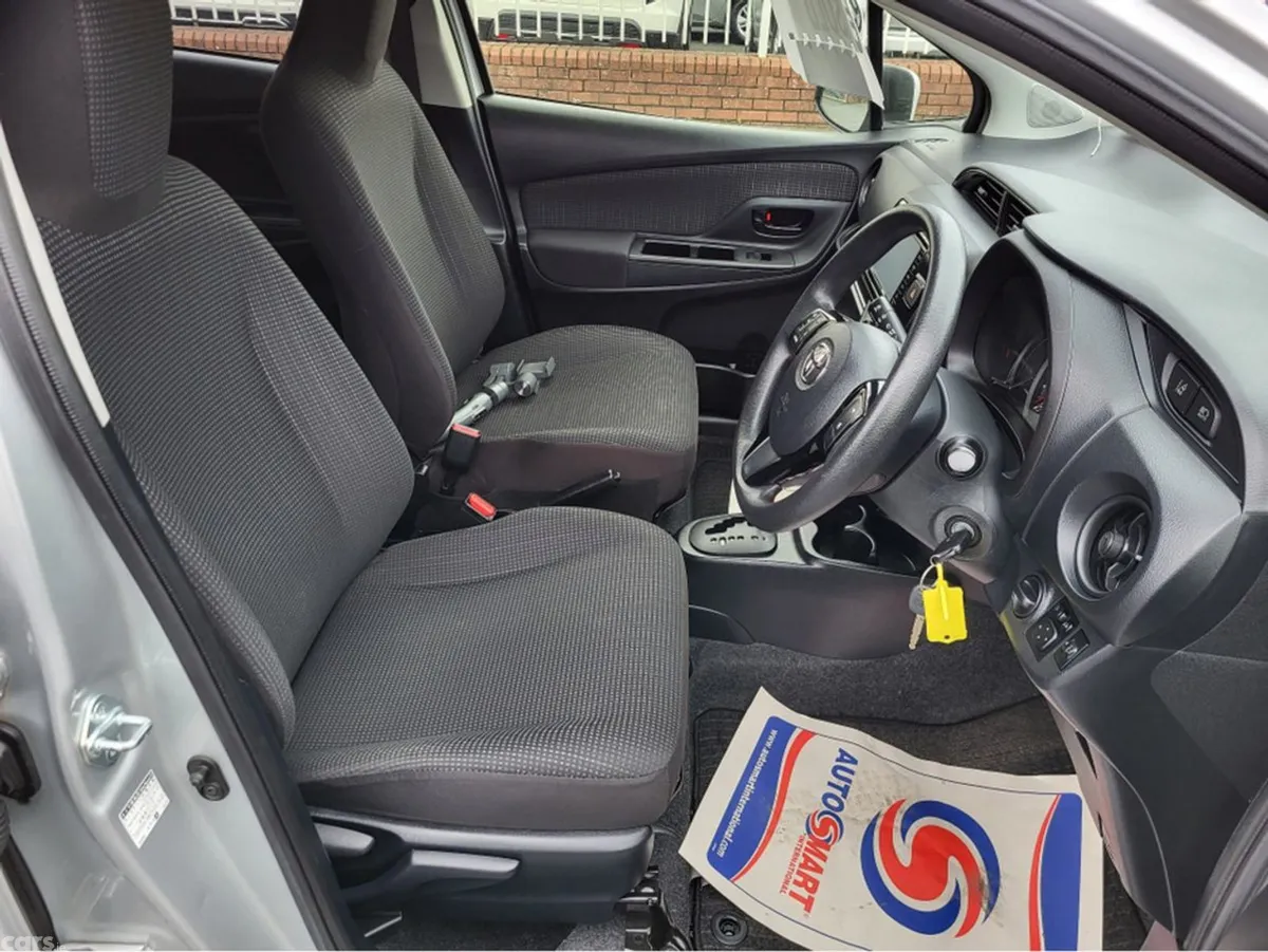 Toyota Vitz Hatchback, Petrol, 2018, Silver