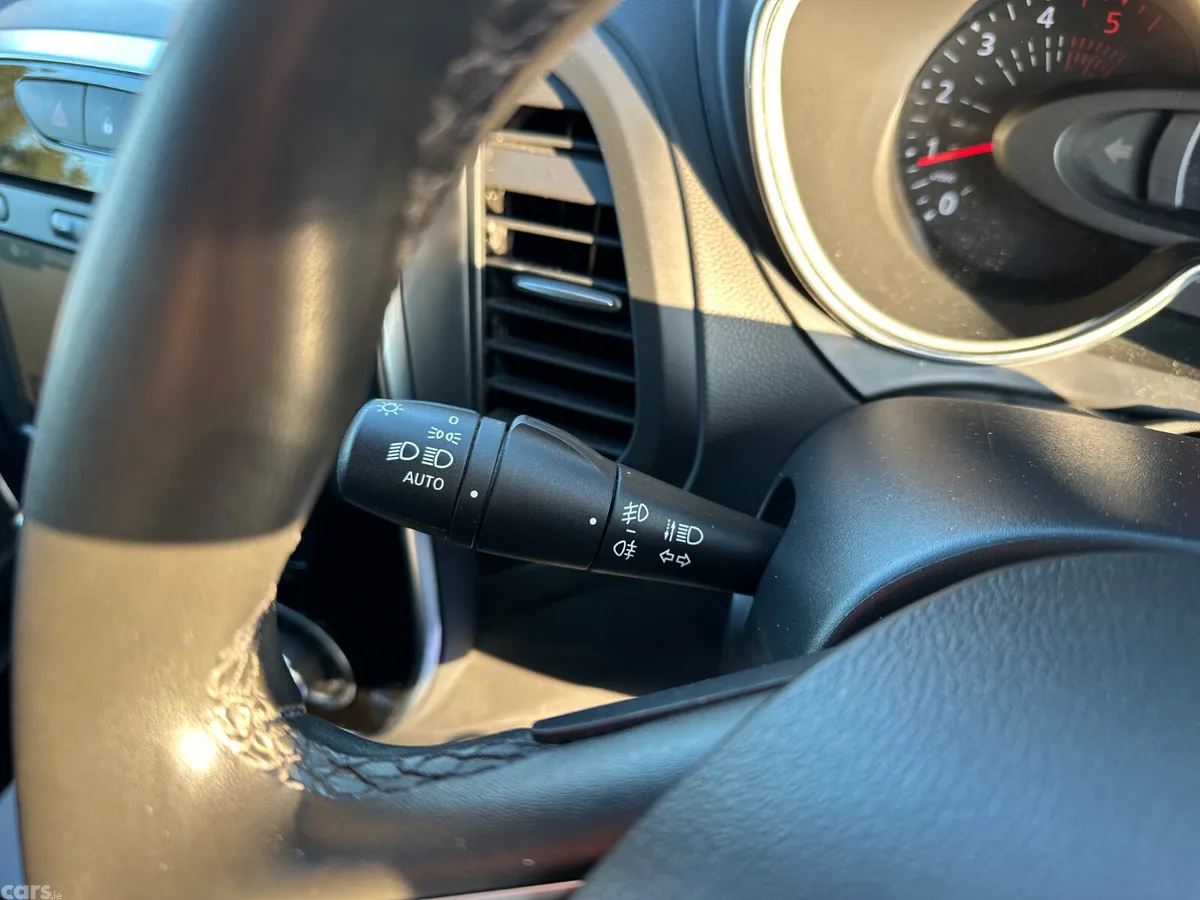 Renault Captur Hatchback, Diesel, 2019, Black