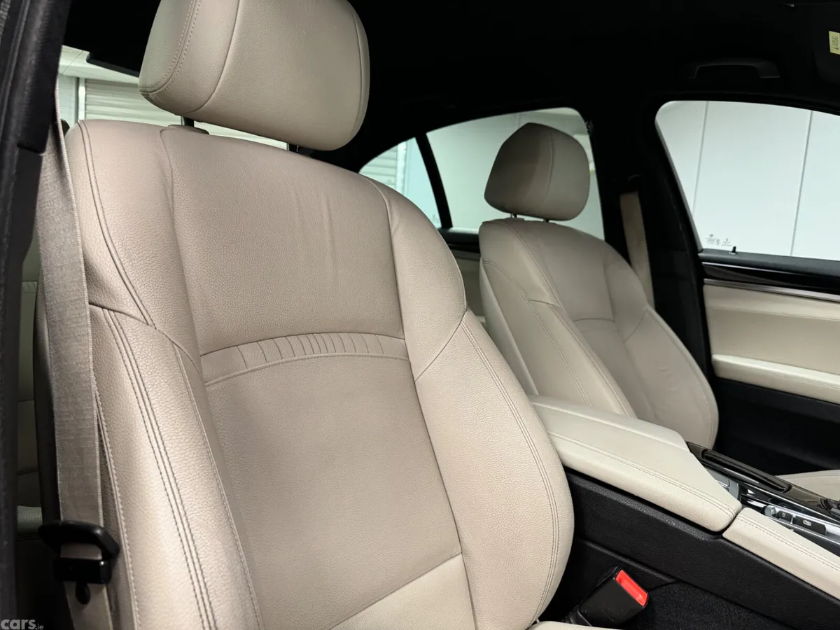 BMW 5-Series Saloon, Diesel, 2016, Blue