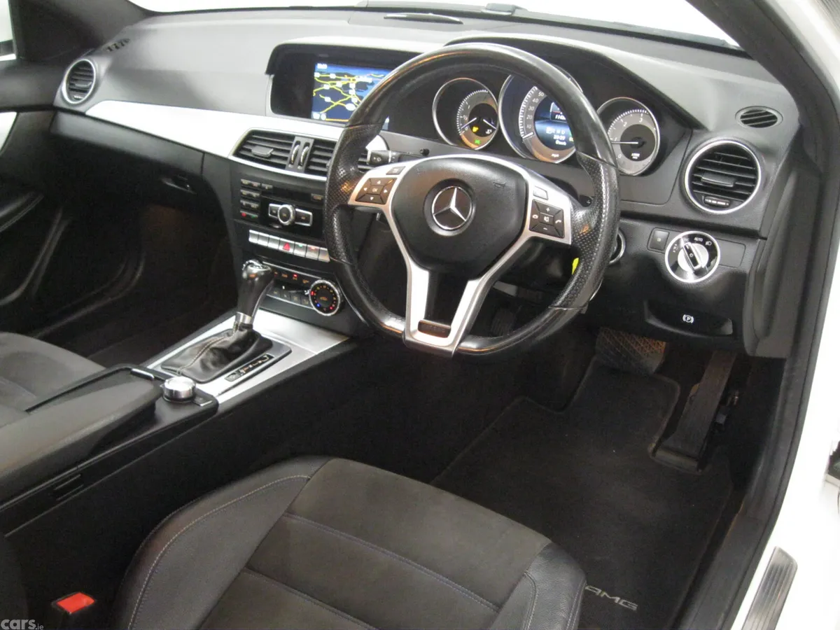 Mercedes-Benz C-Class Coupe, Diesel, 2015, White