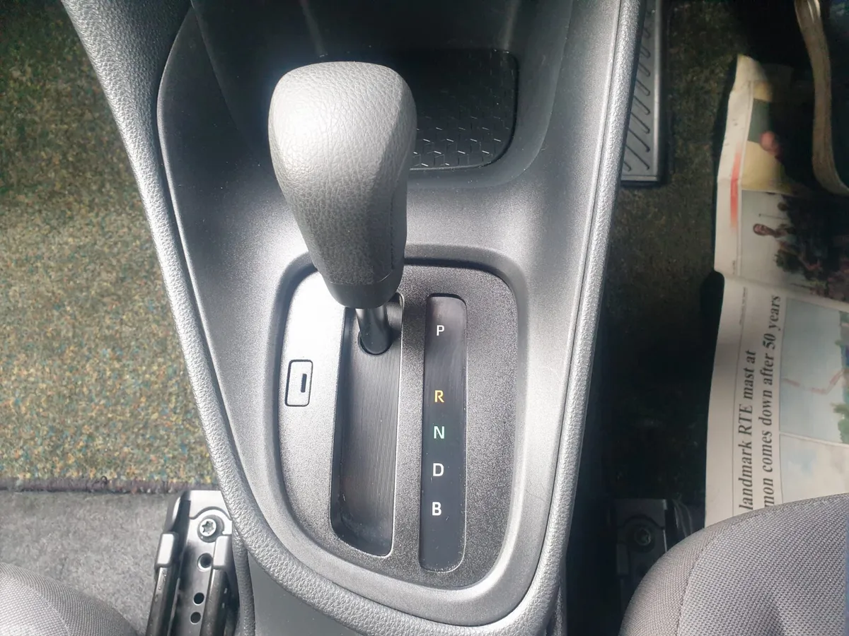 Toyota Yaris Hatchback, Petrol, 2022, White