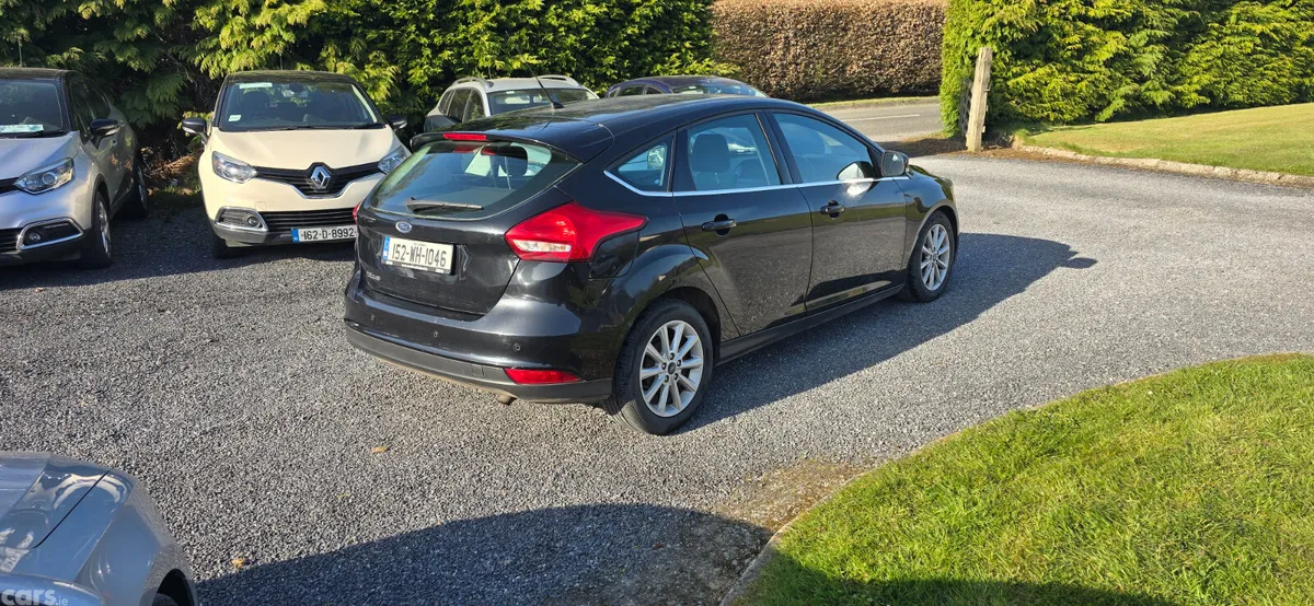 Ford Focus Hatchback, Petrol, 2015, Black