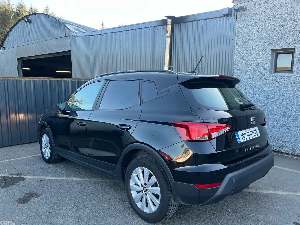 SEAT Arona SUV, Diesel, 2019, Black