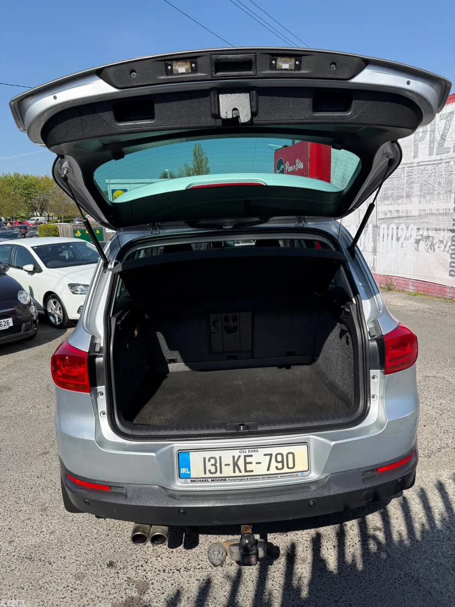 Volkswagen Tiguan SUV, Diesel, 2013, Silver
