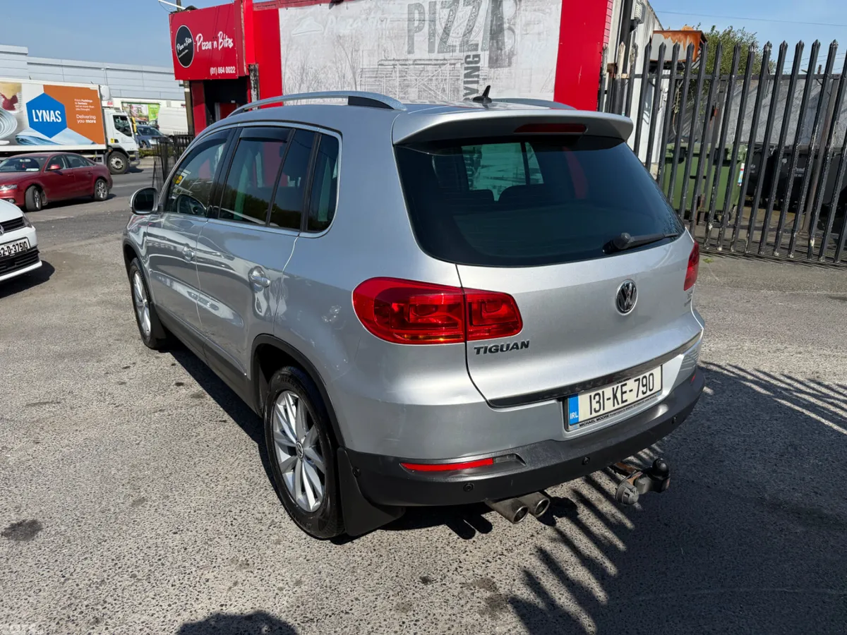 Volkswagen Tiguan SUV, Diesel, 2013, Silver