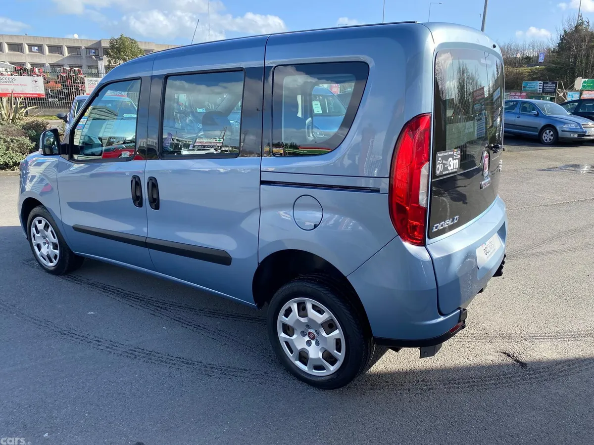 Fiat Doblo Estate, Petrol, 2019, Blue