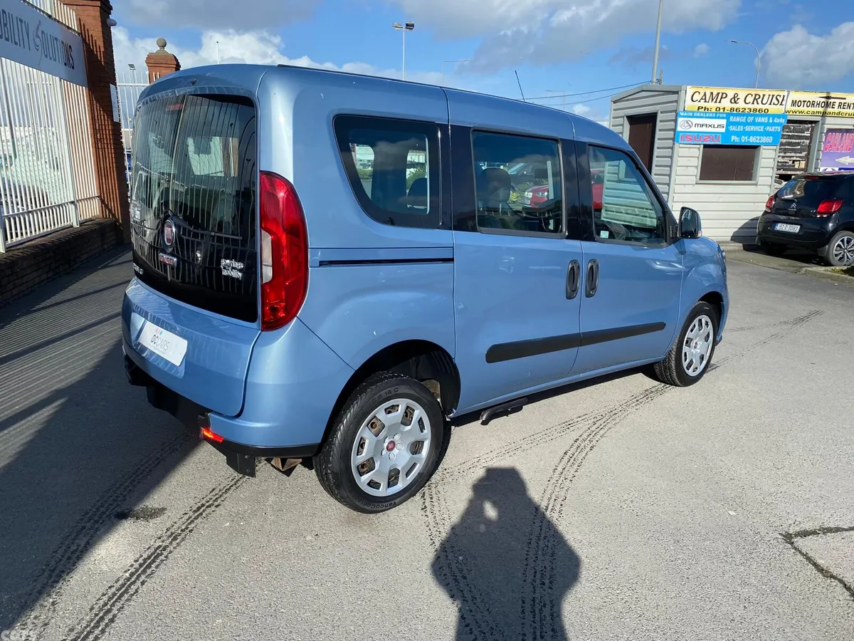 Fiat Doblo Estate, Petrol, 2019, Blue