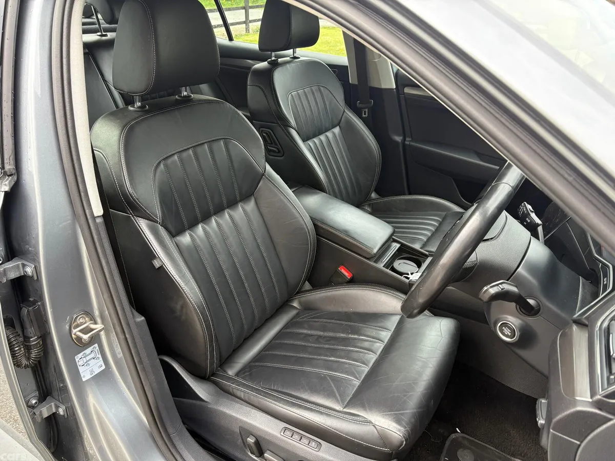 Skoda Superb Saloon, Diesel, 2020, Grey