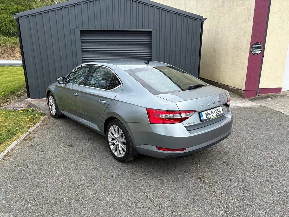 Skoda Superb Saloon, Diesel, 2020, Grey