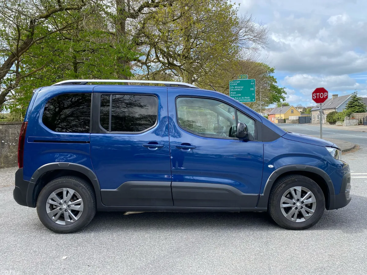 Peugeot Rifter MPV, Diesel, 2022, Blue