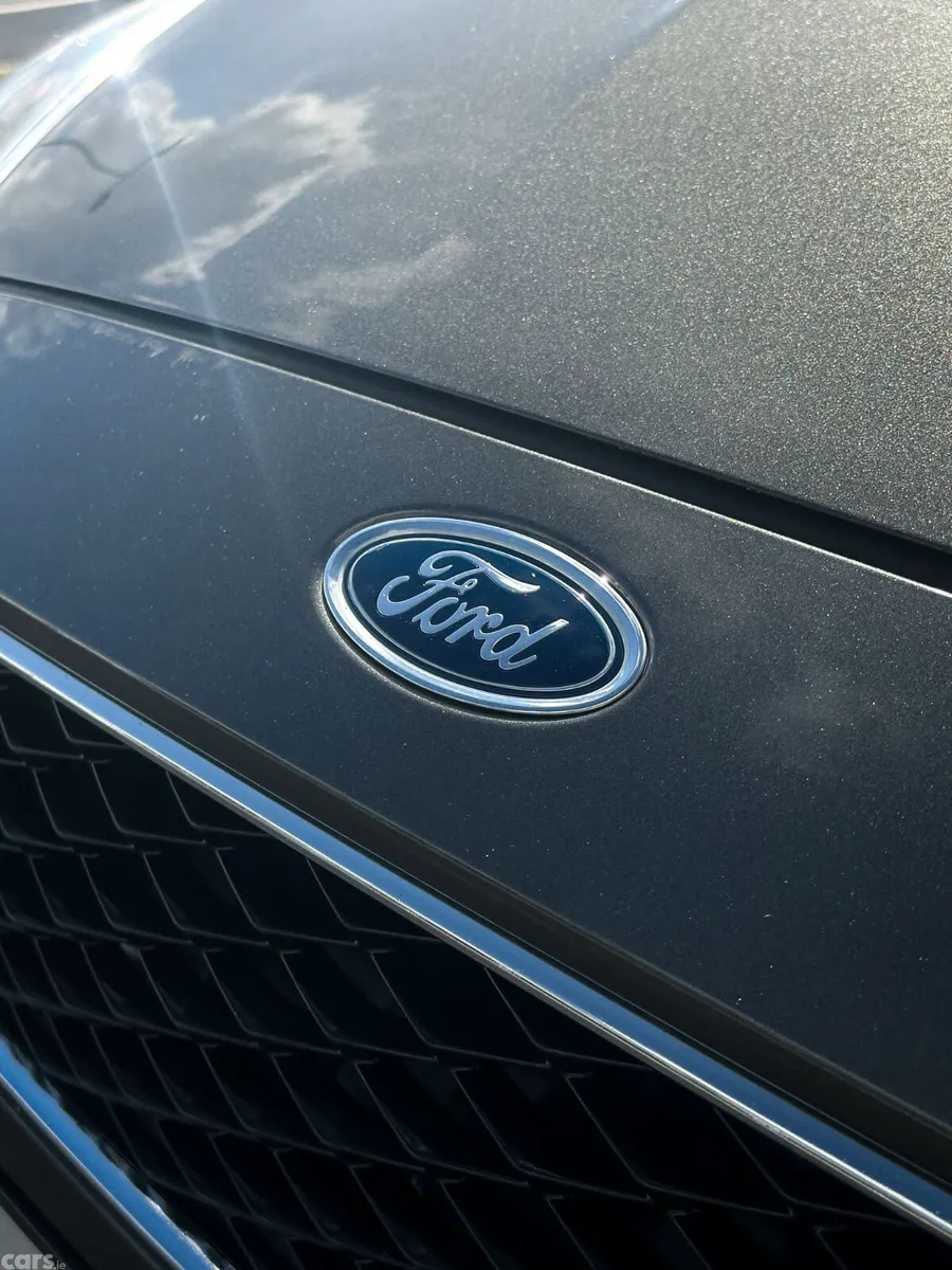 Ford Focus Hatchback, Diesel, 2015, Grey