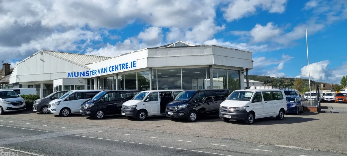 Ford Tourneo MPV, Diesel, 2020, Black