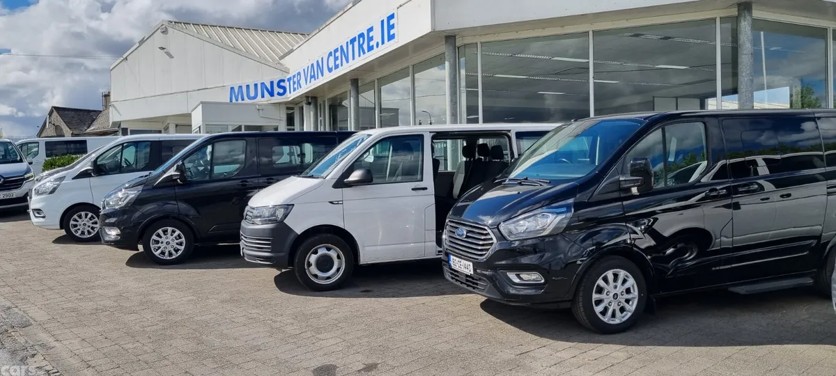 Ford Tourneo MPV, Diesel, 2020, Black