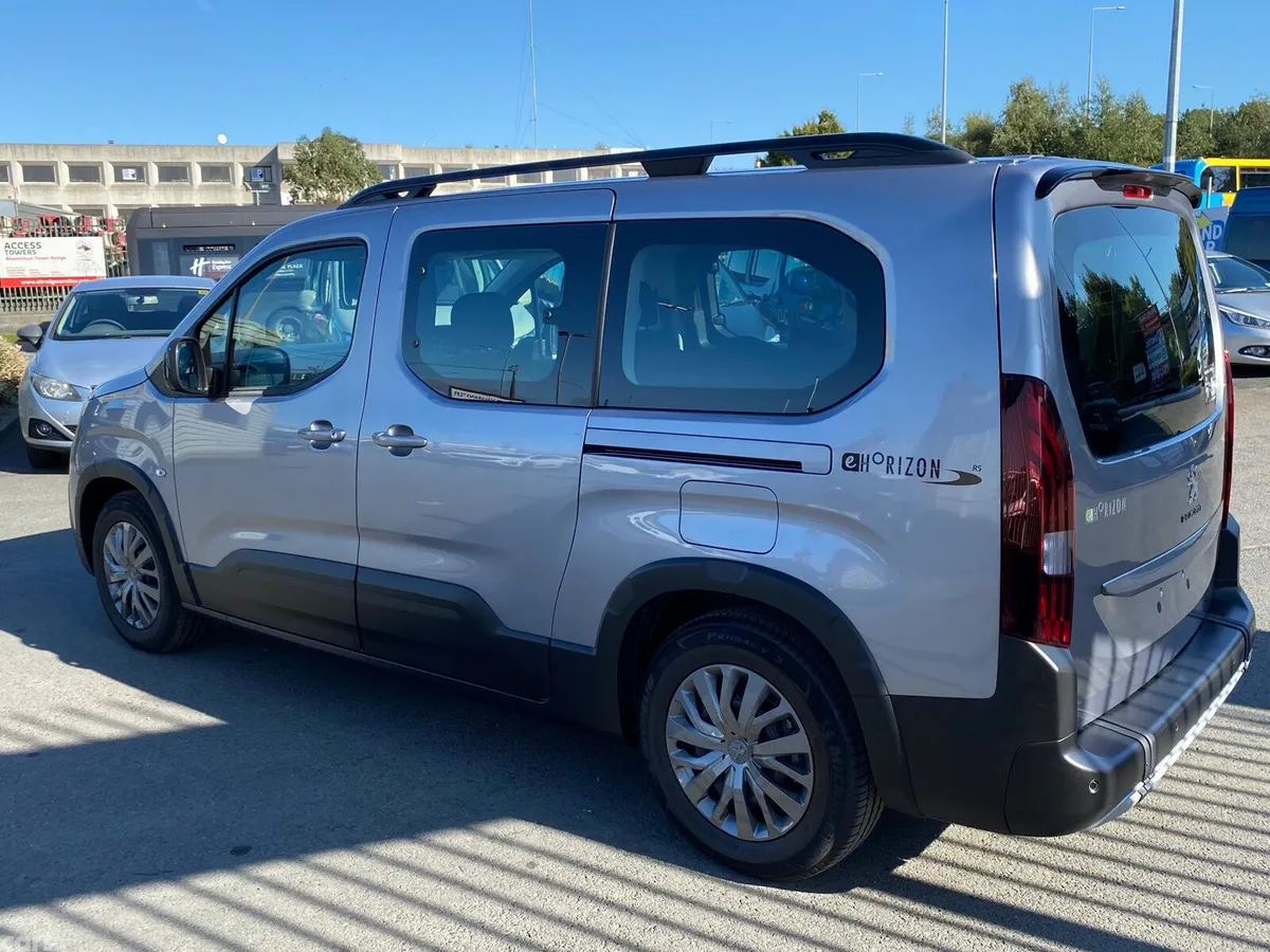 Peugeot e-Rifter Estate, Electric, 2026, Grey
