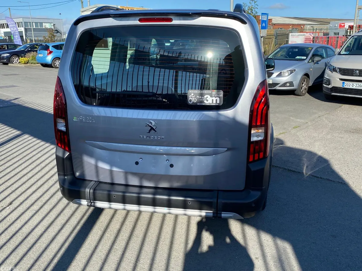 Peugeot e-Rifter Estate, Electric, 2026, Grey
