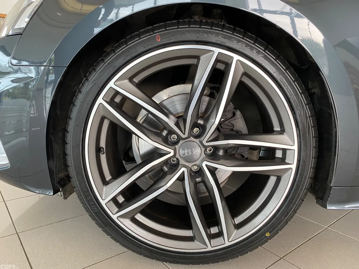 Audi A5 Hatchback, Diesel, 2022, Grey