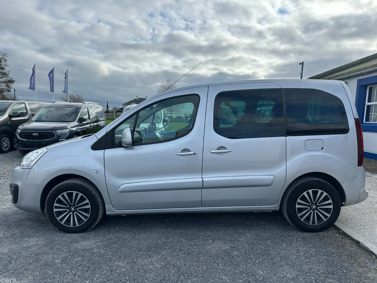 Peugeot Partner Tepee MPV, Diesel, 2019, Silver