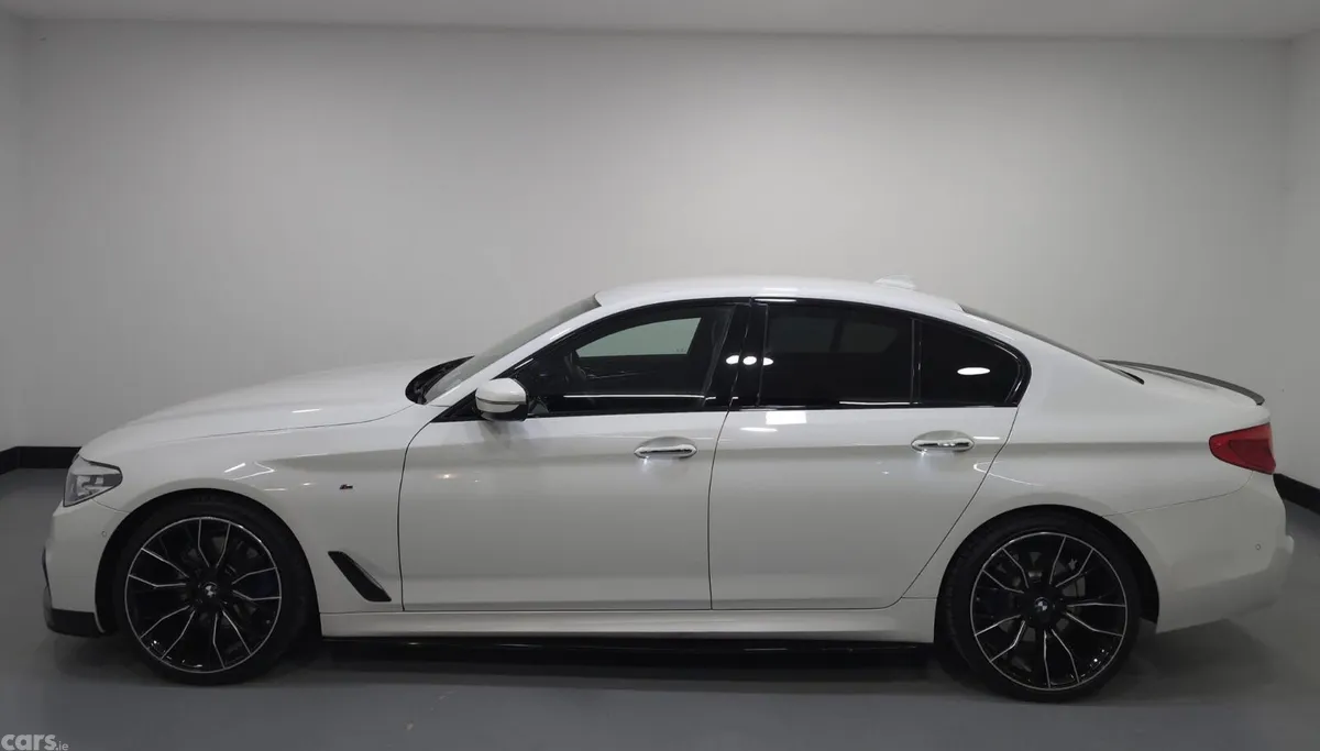BMW 5-Series Saloon, Diesel, 2018, White