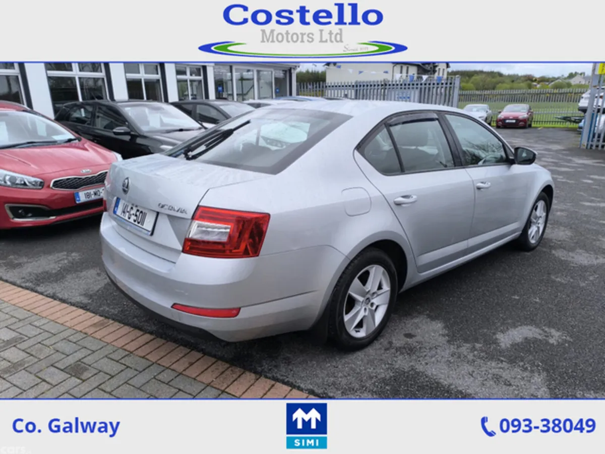 Skoda Octavia Hatchback, Diesel, 2014, Silver