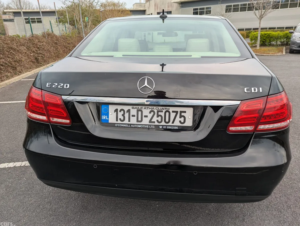Mercedes-Benz E-Class Saloon, Diesel, 2013, Black
