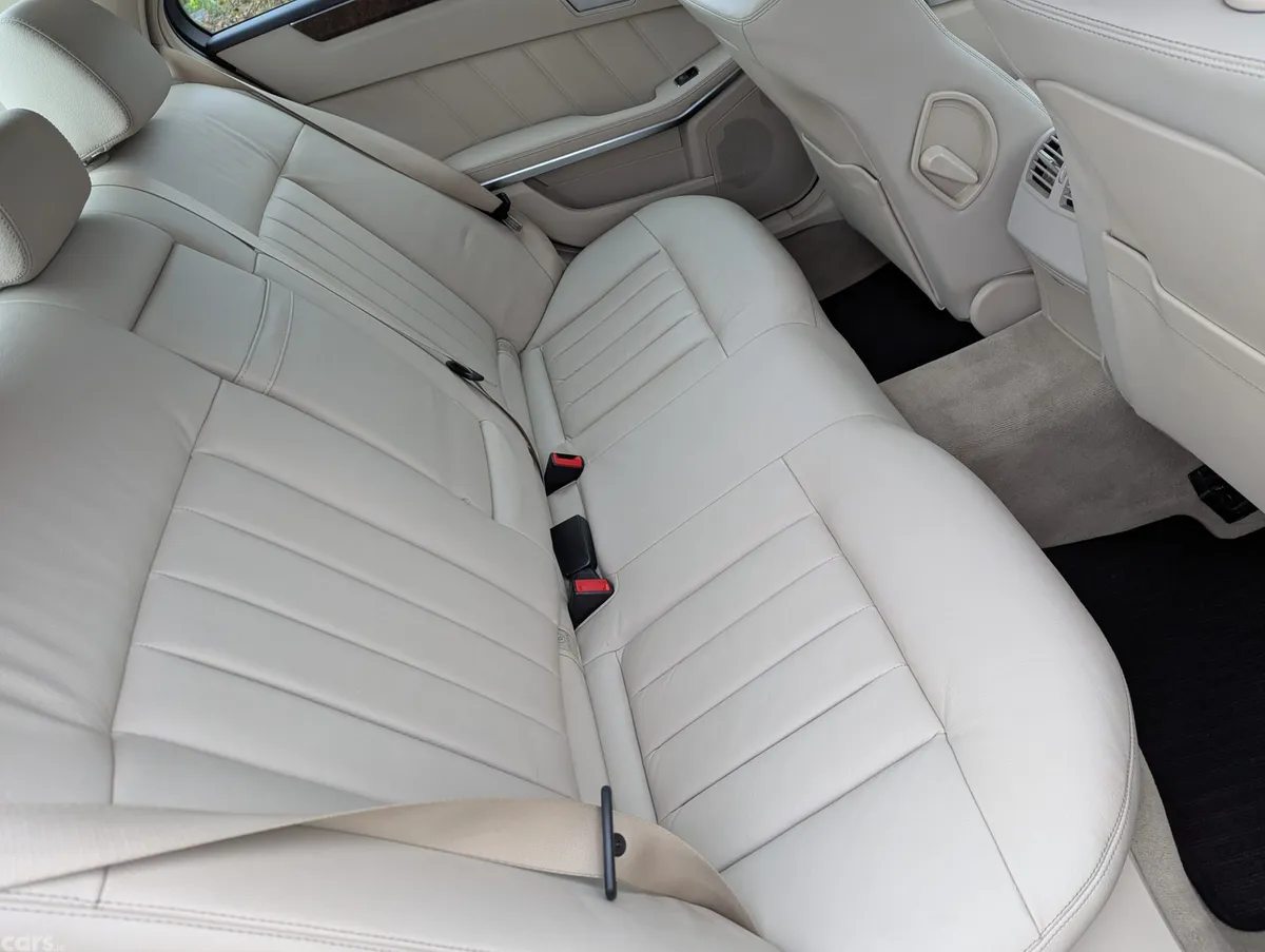 Mercedes-Benz E-Class Saloon, Diesel, 2013, Black