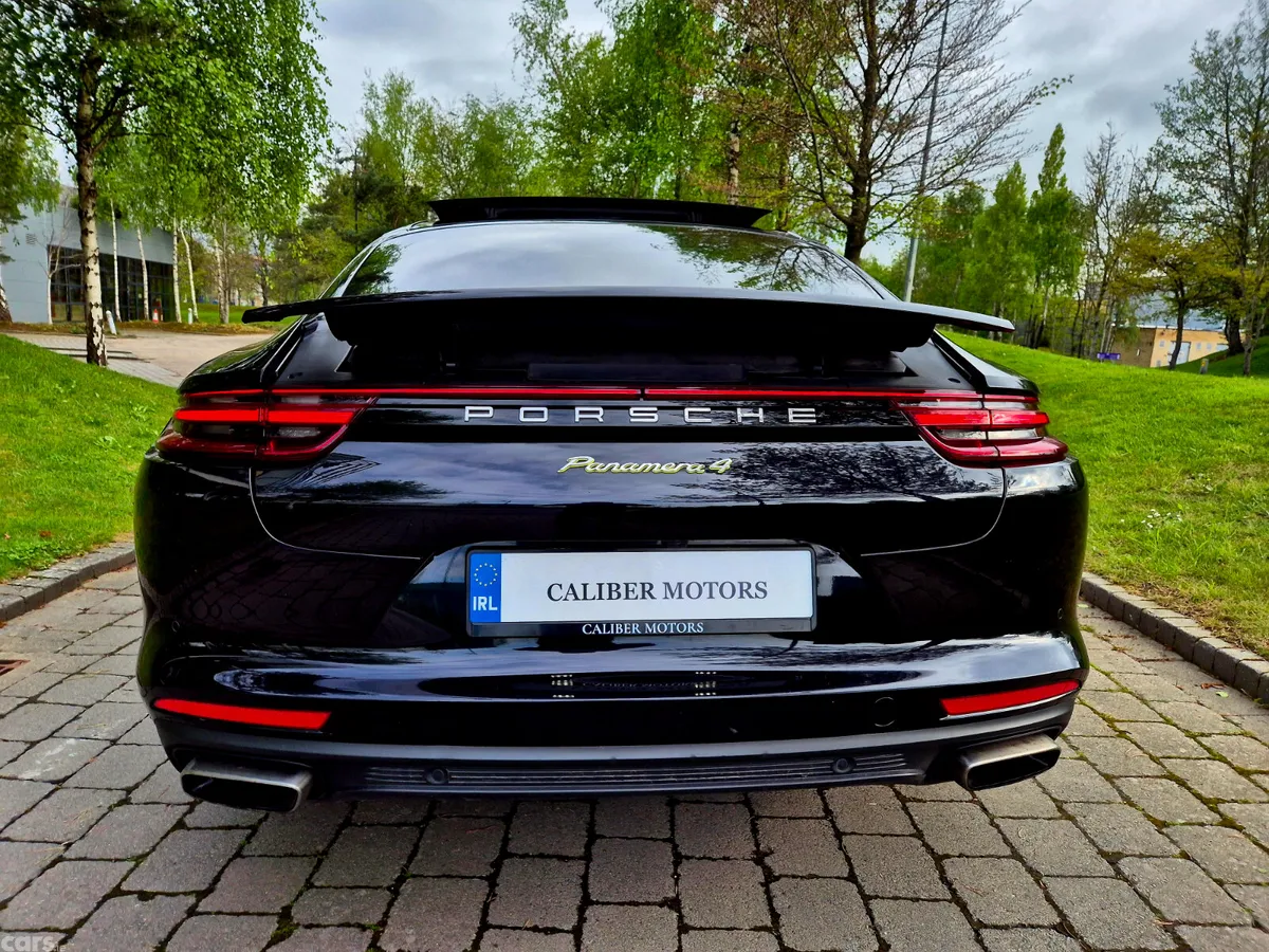 Porsche Panamera Hatchback, Petrol Plug-in Hybrid, 2017, Black