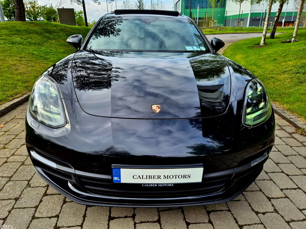 Porsche Panamera Hatchback, Petrol Plug-in Hybrid, 2017, Black