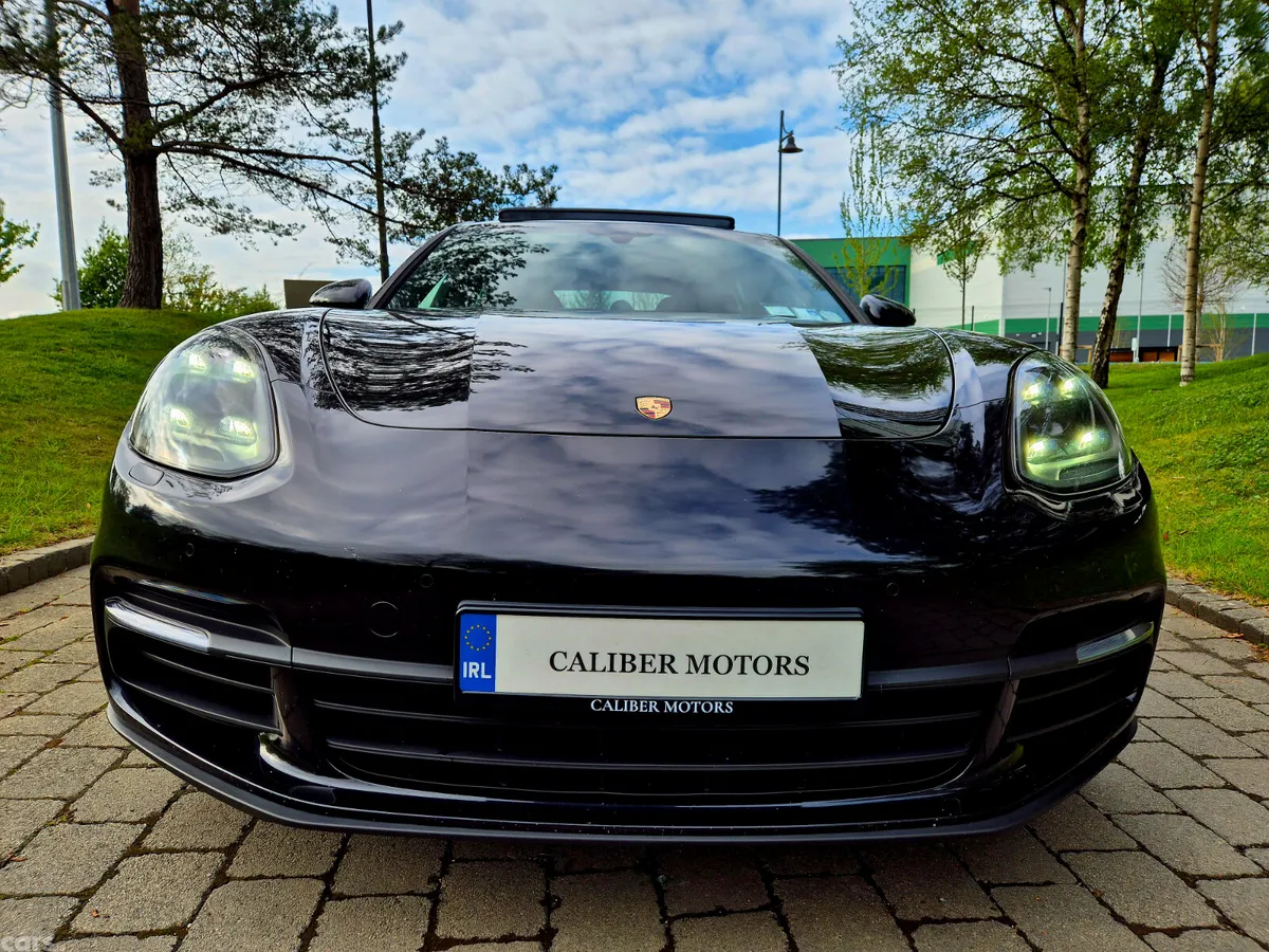 Porsche Panamera Hatchback, Petrol Plug-in Hybrid, 2017, Black
