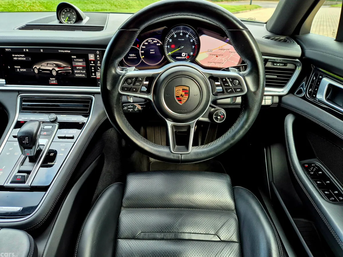 Porsche Panamera Hatchback, Petrol Plug-in Hybrid, 2017, Black