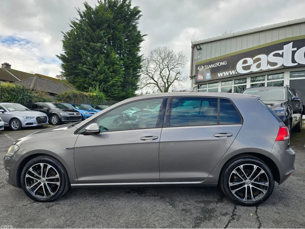 Volkswagen Golf Hatchback, Petrol, 2015, Grey