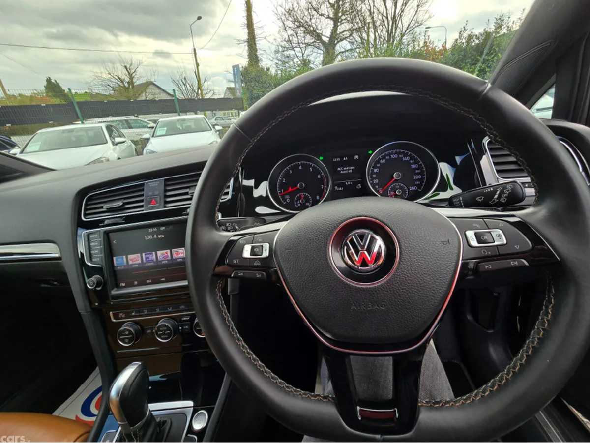 Volkswagen Golf Hatchback, Petrol, 2015, Grey