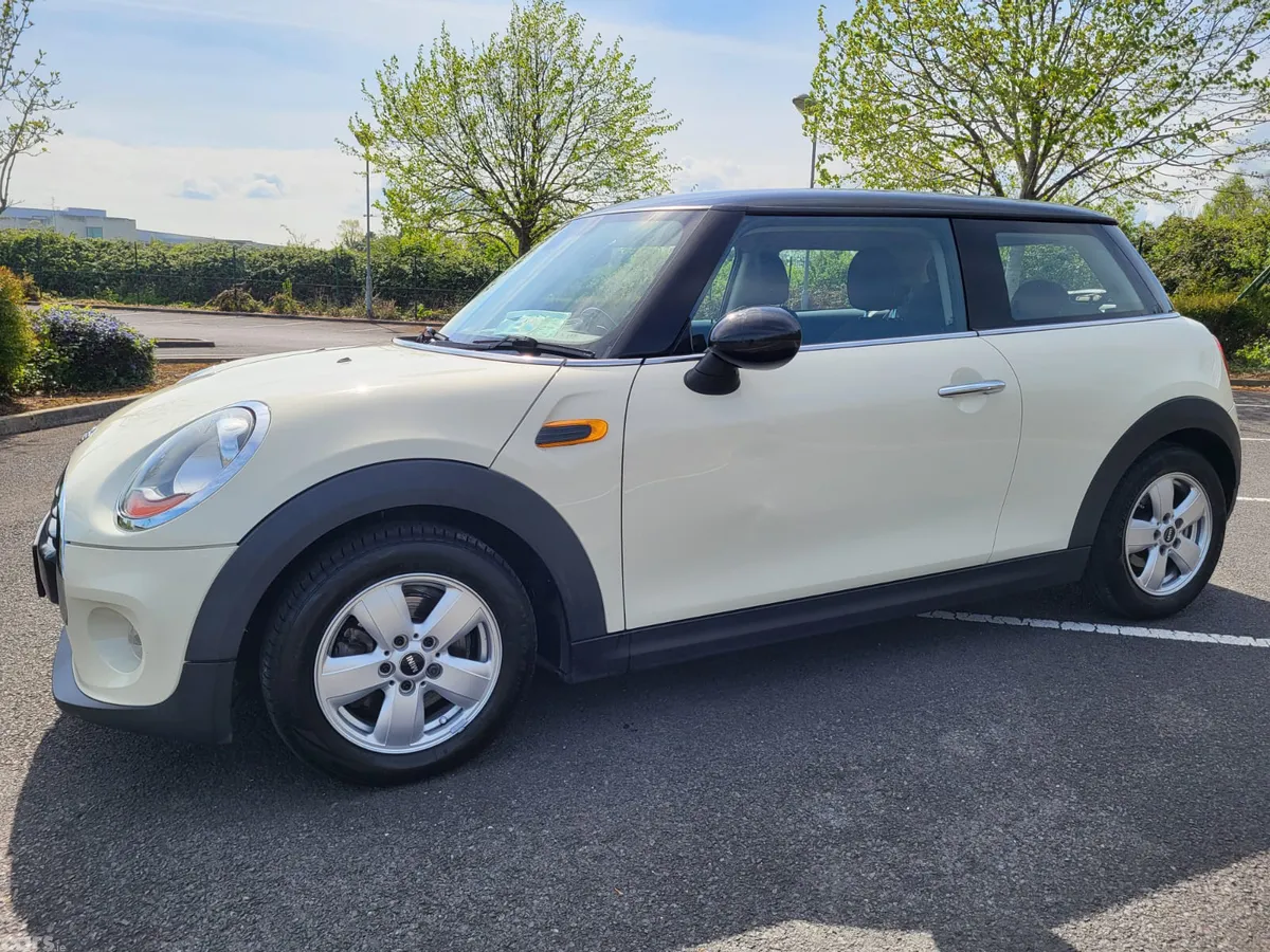 Mini Cooper Hatchback, Diesel, 2016, White