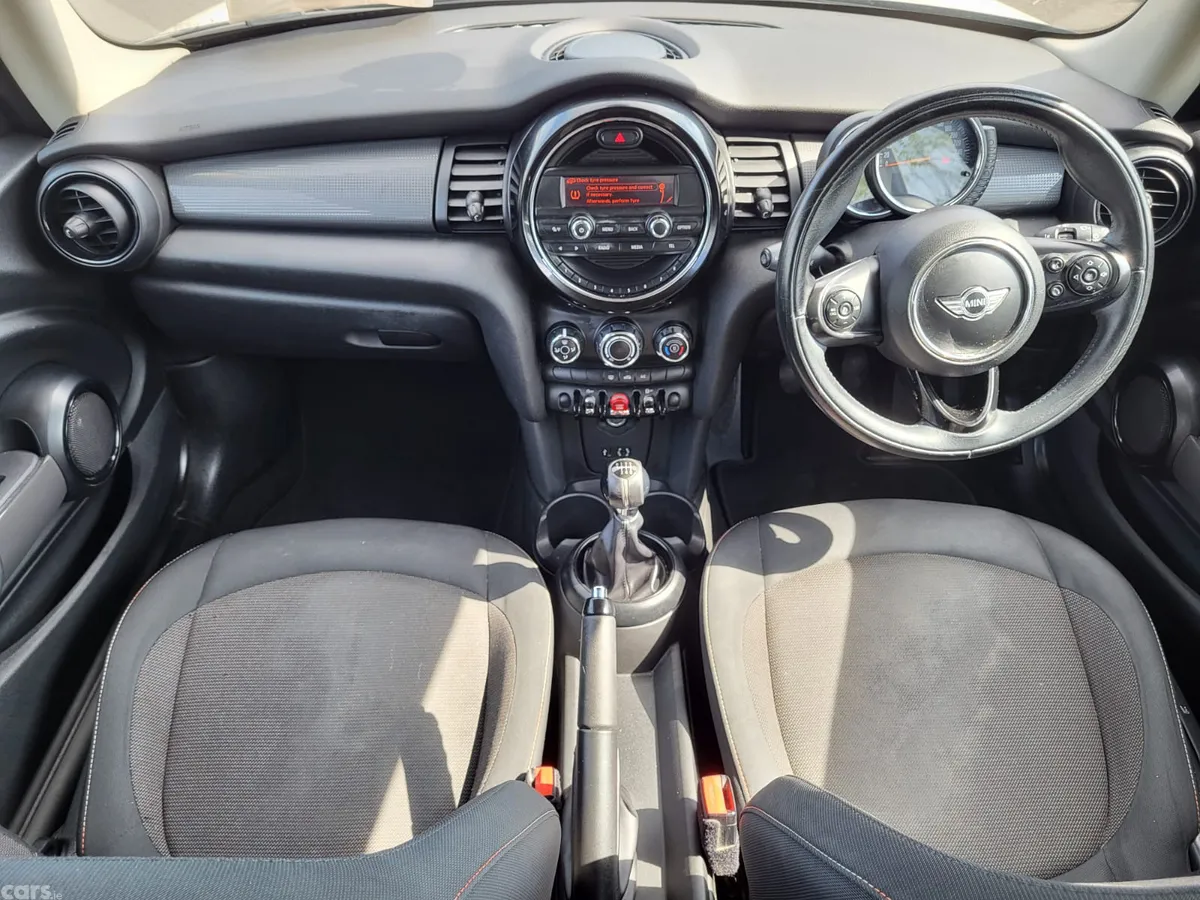 Mini Cooper Hatchback, Diesel, 2016, White