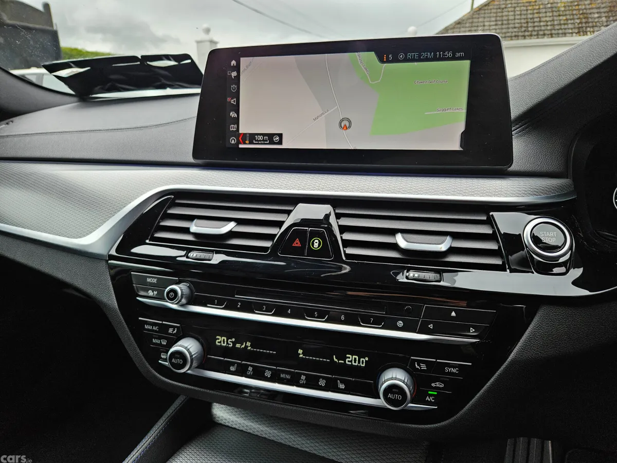 BMW 5-Series Saloon, Petrol Plug-in Hybrid, 2018, Blue