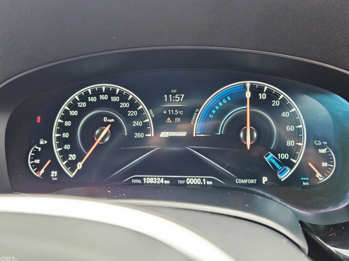 BMW 5-Series Saloon, Petrol Plug-in Hybrid, 2018, Blue